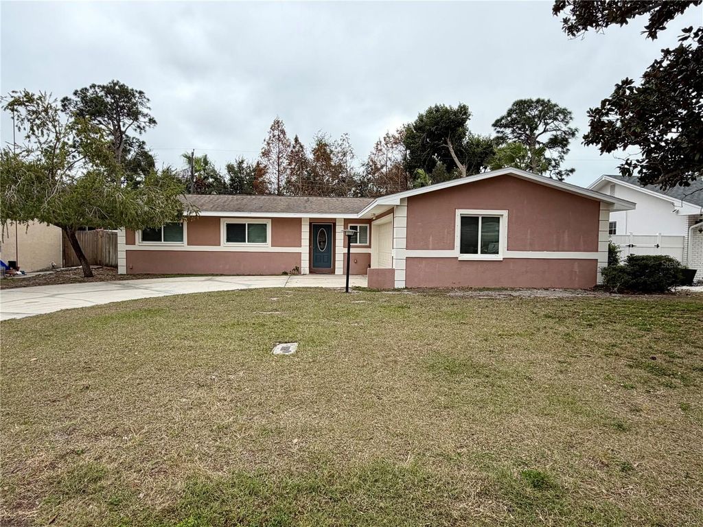 13772 80TH AVENUE, Seminole, FL 33776