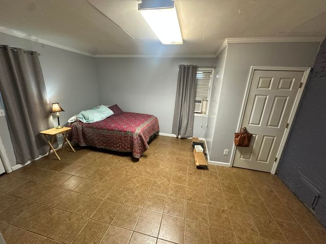 10 Hendry, Petal, MS 39465