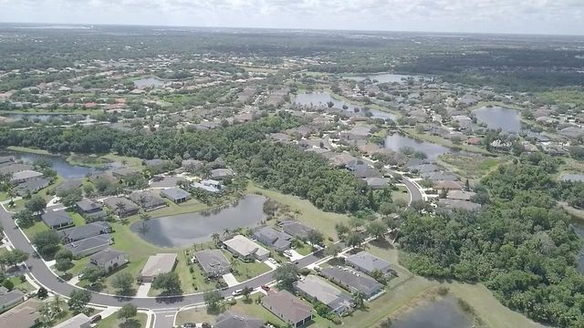 118 PEONY COURT, Bradenton, FL 34212