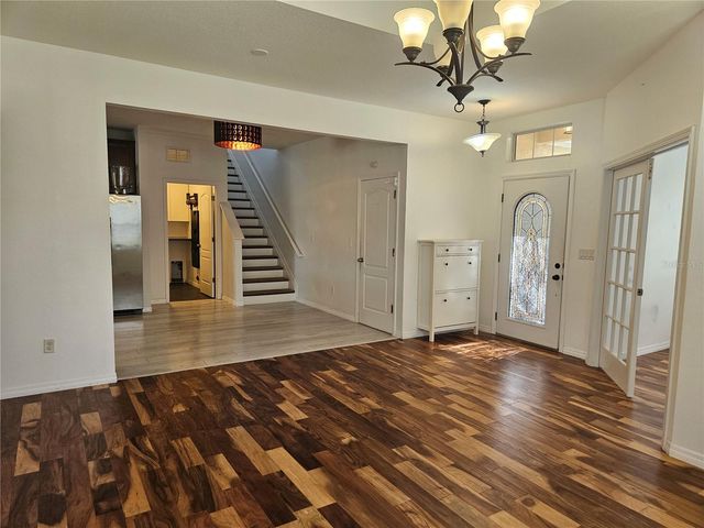118 PEONY COURT, Bradenton, FL 34212