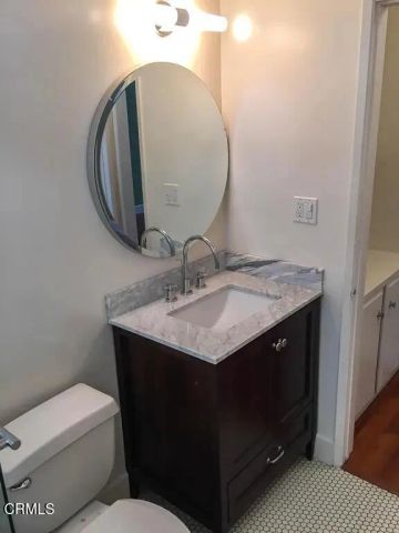 4423 Ambrose Avenue 2, Los Angeles, CA 90027