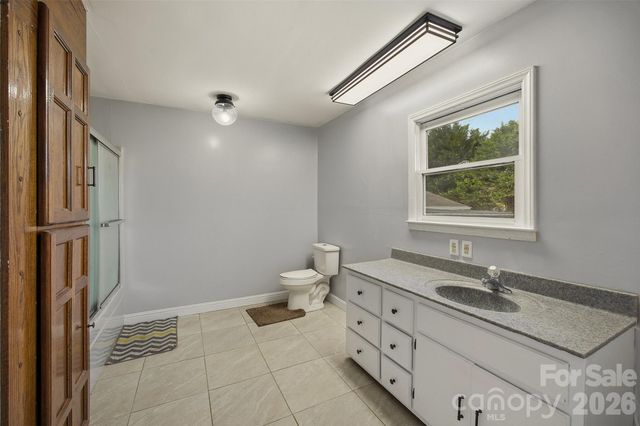 1095 Elm Circle, Granite Falls, NC 28630