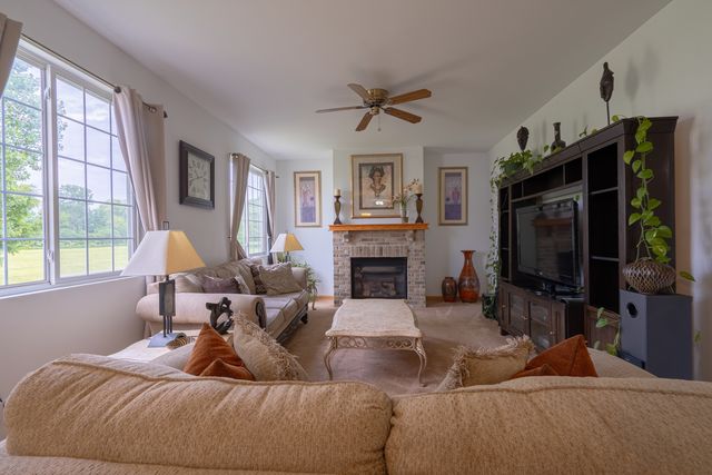 39843 Stoneywood Drive, Beach Park, IL 60083