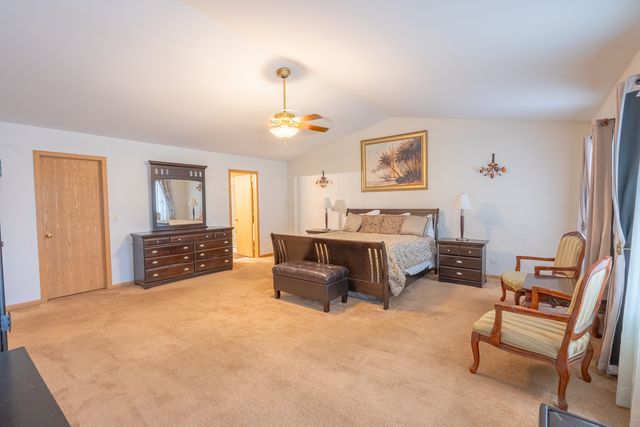 39843 Stoneywood Drive, Beach Park, IL 60083