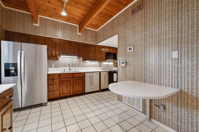 5338 Brownway Street B19, Houston, TX 77056