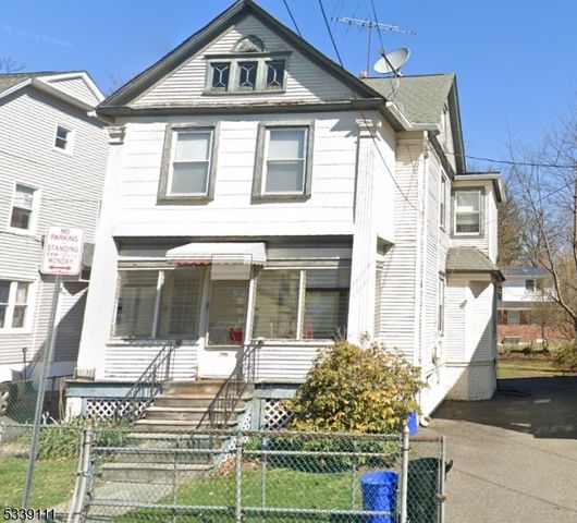55 Kenmore Ave, Newark City, NJ 07106