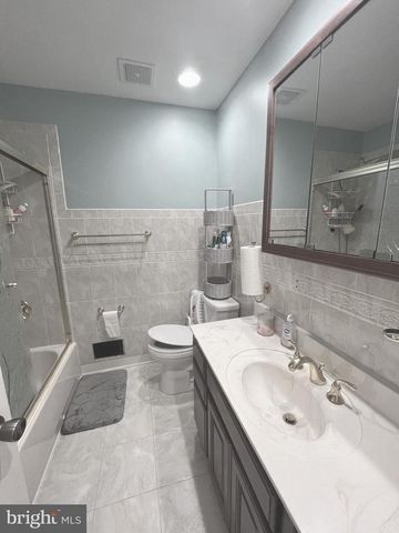 9401 SURRATTS MANOR DR, Clinton, MD 20735