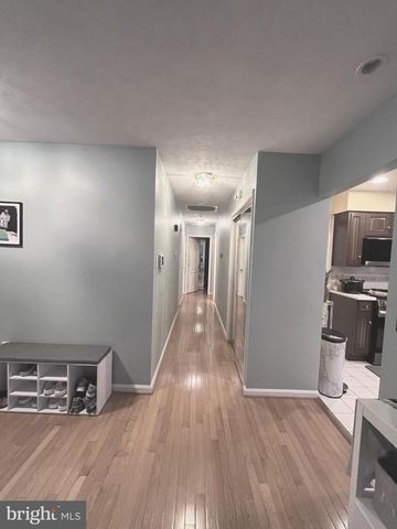 9401 SURRATTS MANOR DR, Clinton, MD 20735