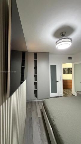 650 Pennsylvania Avenue 24, Miami Beach, FL 33139