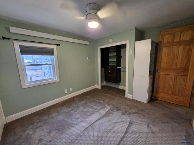 401 S BAILEY AVE, New Underwood, SD 57761