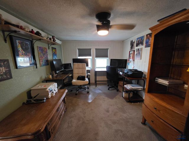 401 S BAILEY AVE, New Underwood, SD 57761