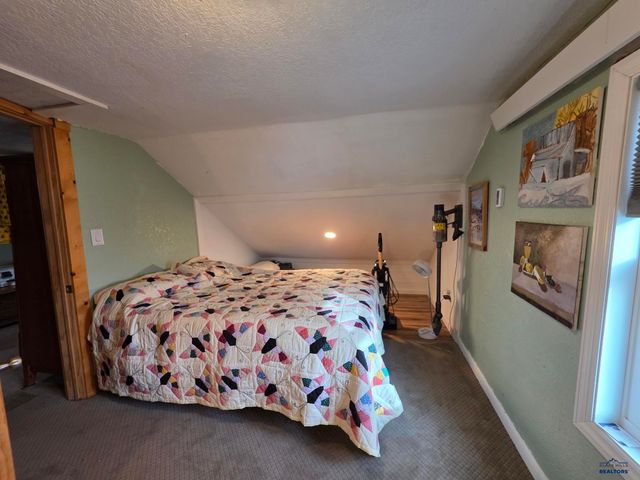 401 S BAILEY AVE, New Underwood, SD 57761