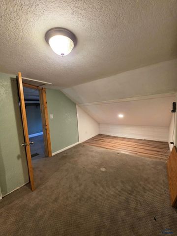 401 S BAILEY AVE, New Underwood, SD 57761