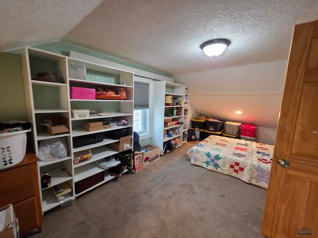 401 S BAILEY AVE, New Underwood, SD 57761