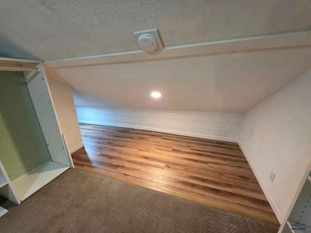 401 S BAILEY AVE, New Underwood, SD 57761