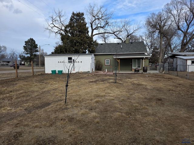 401 S BAILEY AVE, New Underwood, SD 57761