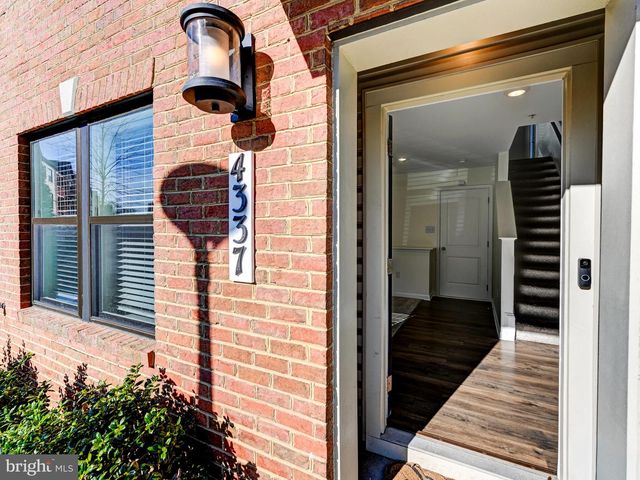 4337 LAPLATA AVE, Baltimore, MD 21211