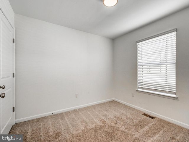 4337 LAPLATA AVE, Baltimore, MD 21211