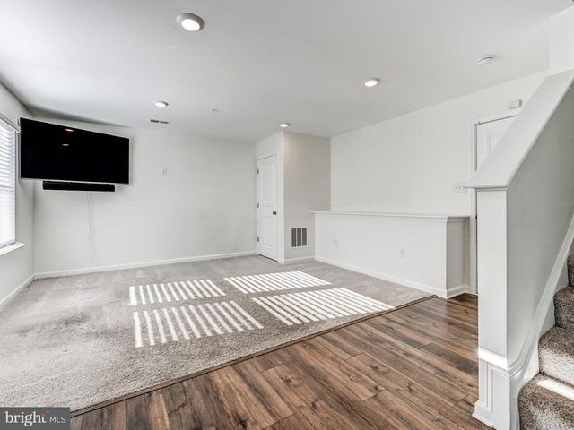 4337 LAPLATA AVE, Baltimore, MD 21211