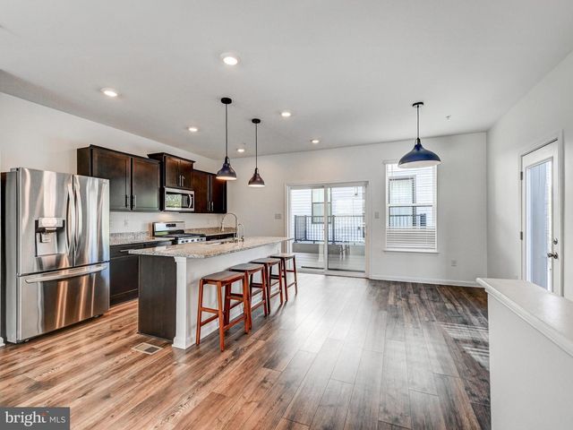 4337 LAPLATA AVE, Baltimore, MD 21211