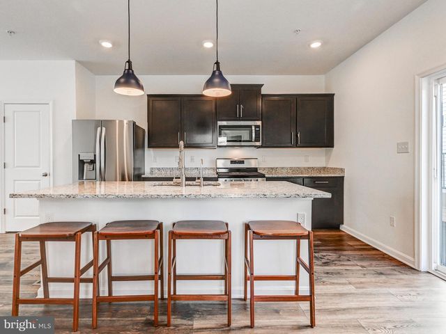 4337 LAPLATA AVE, Baltimore, MD 21211