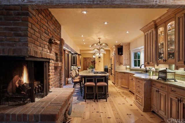 200 202 Neptune Avenue, Encinitas, CA 92024