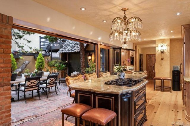 200 202 Neptune Avenue, Encinitas, CA 92024