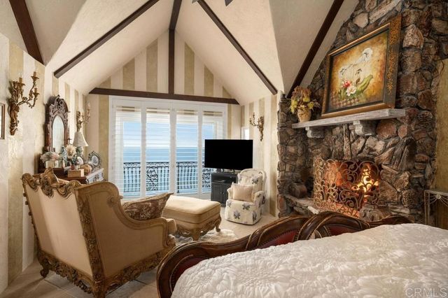 200 202 Neptune Avenue, Encinitas, CA 92024