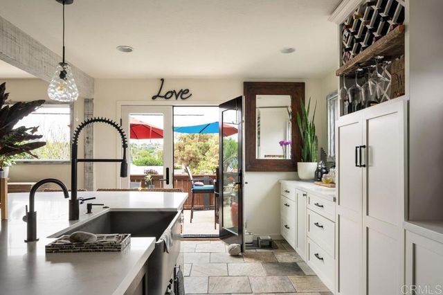 200 202 Neptune Avenue, Encinitas, CA 92024