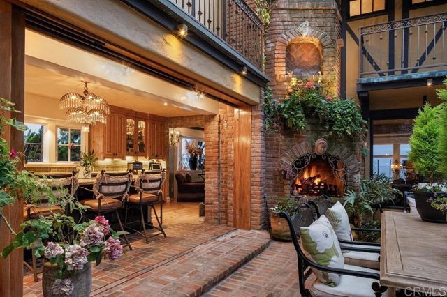 200 202 Neptune Avenue, Encinitas, CA 92024