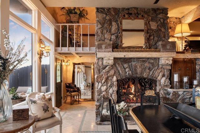 200 202 Neptune Avenue, Encinitas, CA 92024