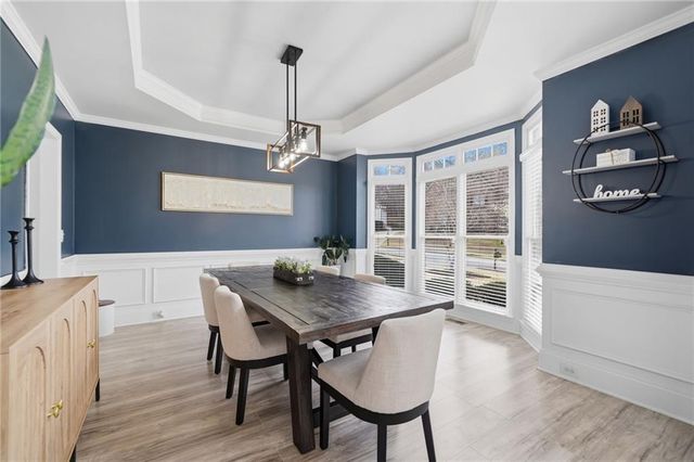 167 Laurel Way, Woodstock, GA 30188