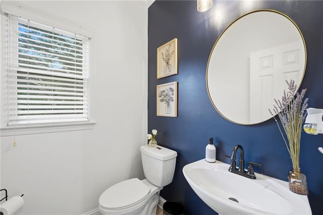 167 Laurel Way, Woodstock, GA 30188