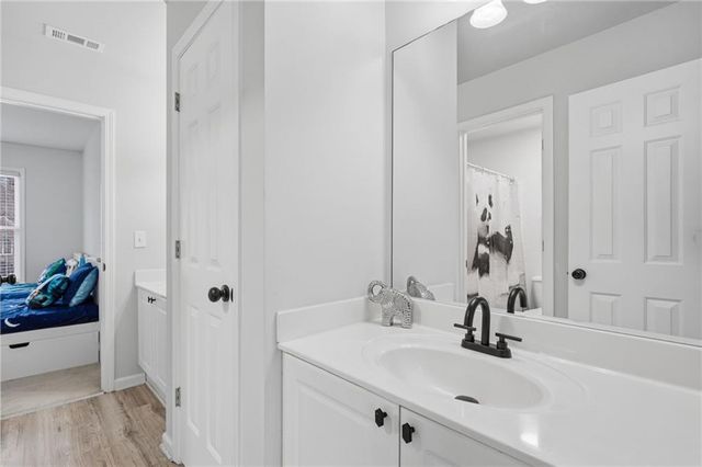 167 Laurel Way, Woodstock, GA 30188