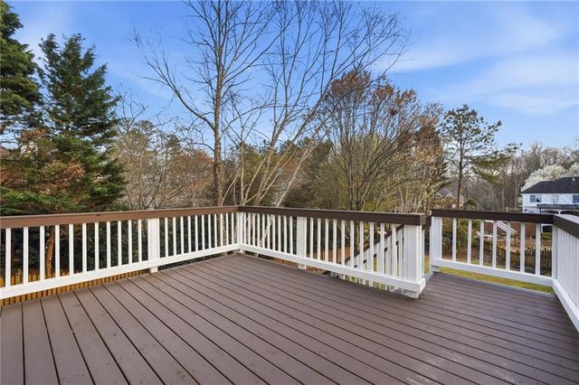 167 Laurel Way, Woodstock, GA 30188