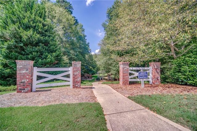 167 Laurel Way, Woodstock, GA 30188