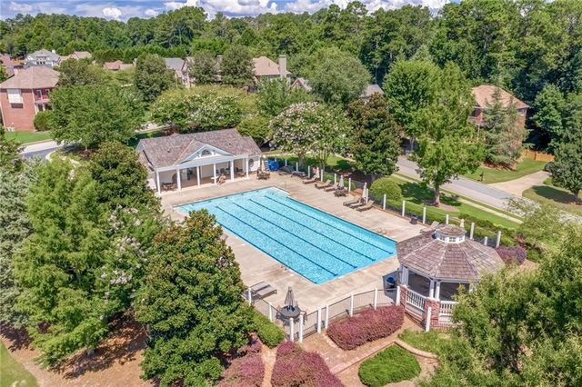 167 Laurel Way, Woodstock, GA 30188