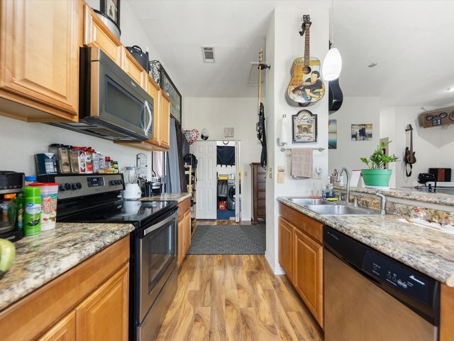 2153 W Lotus Avenue, Fort Worth, TX 76111