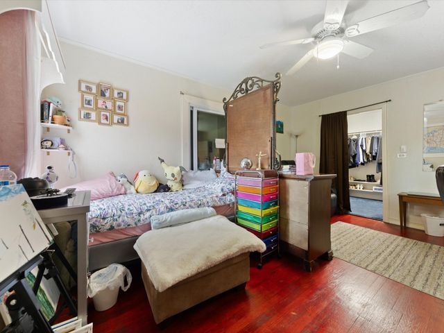 2153 W Lotus Avenue, Fort Worth, TX 76111