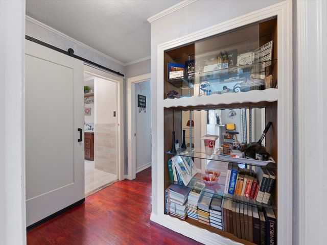 2153 W Lotus Avenue, Fort Worth, TX 76111