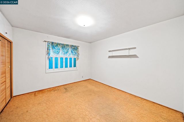 1174 Saint Francis Dr, Concord, CA 94518