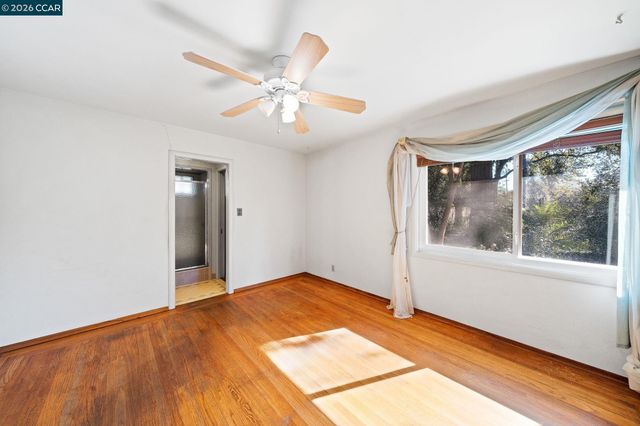 1174 Saint Francis Dr, Concord, CA 94518