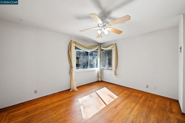 1174 Saint Francis Dr, Concord, CA 94518