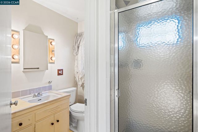 1174 Saint Francis Dr, Concord, CA 94518