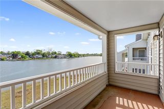 231 Island Cove Ct Apt C, Hampton, VA 23669