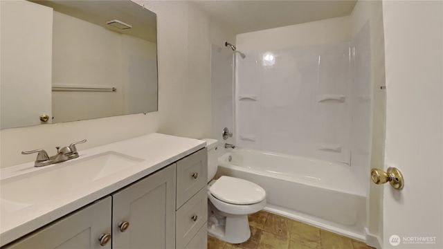 1722 E 56th Street, Tacoma, WA 98404