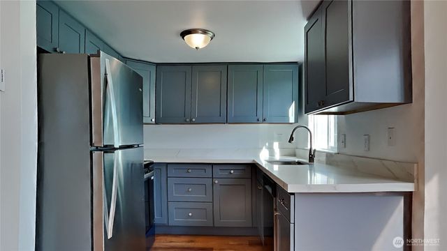 1722 E 56th Street, Tacoma, WA 98404