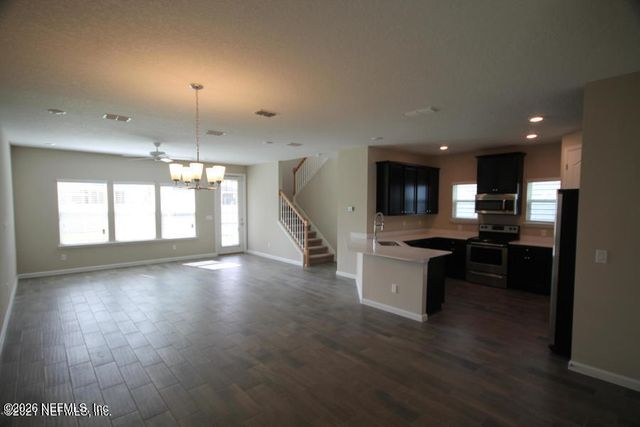 2682 FAWN POINT Drive, Jacksonville, FL 32225
