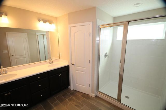 2682 FAWN POINT Drive, Jacksonville, FL 32225