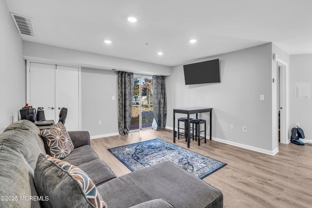 1701 Arthur Street, Toms River, NJ 08755